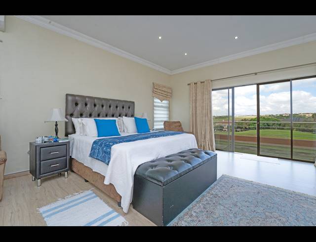 4 BEDROOM HOUSE FOR SALE IN BLUE VALLEY GOLF ESTATE
